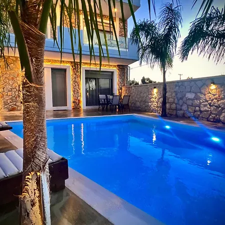Odyssea Front * Kremasti (Rhodes)
