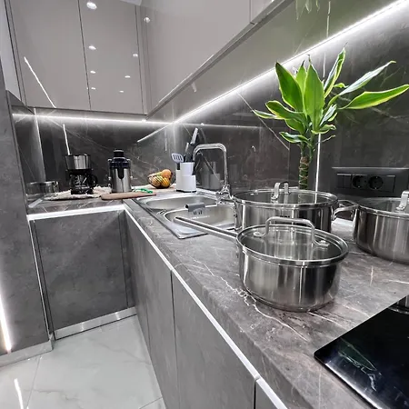 Odyssea Front Apartment Kremastí