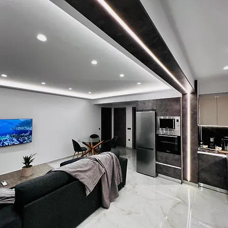 Apartament Odyssea Front *