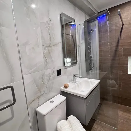 Odyssea Front Apartment Kremasti (Rhodes)