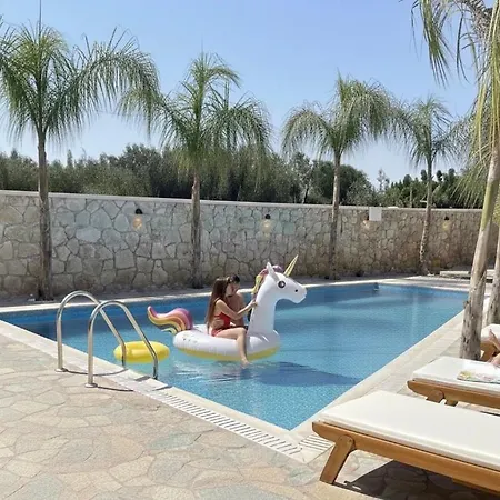 Odyssea Front Kremasti (Rhodes)